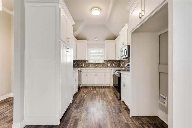 Photo - 625 Copenhavr St