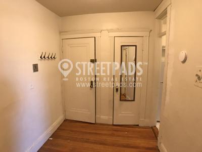 Photo - bedroom in Boston MA 02215