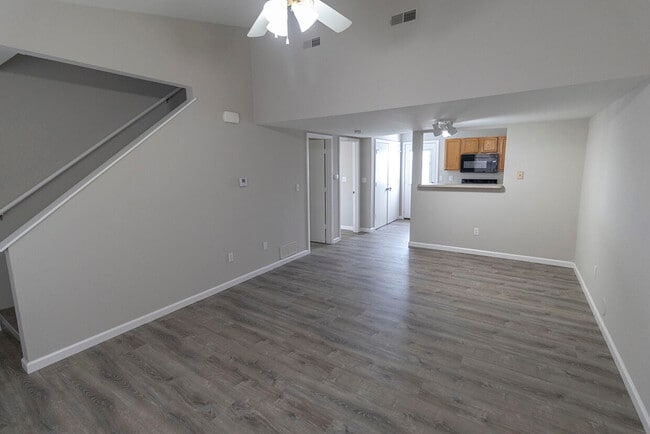 Photo - 5307 Currituck Ln