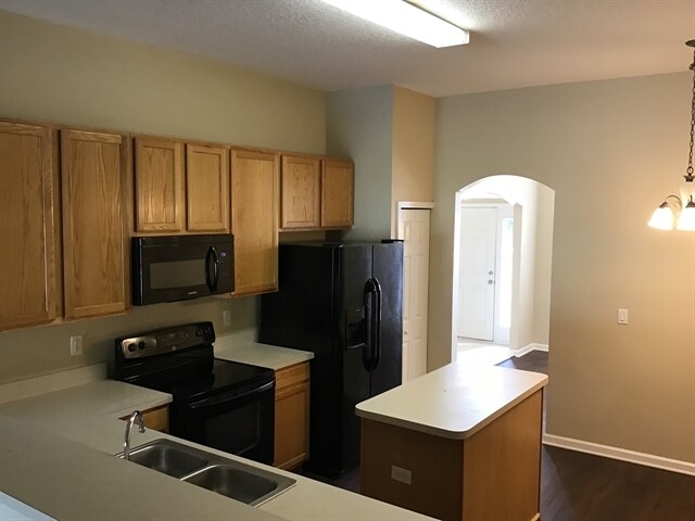 Photo - 412 S Hidden Tree Dr