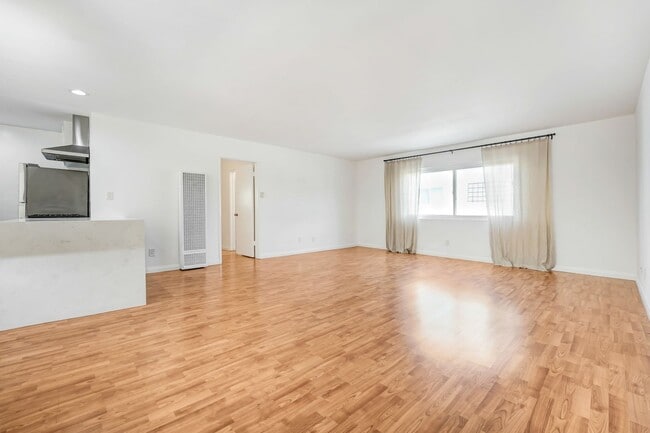 Photo - 1449 Princeton St Unidad 6