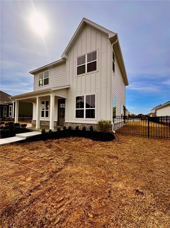 Photo - 6747 Winterwood Ave