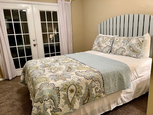 Photo - 401 N Cromwell Rd Unit O-8