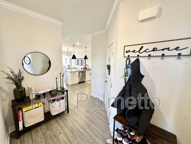 Photo - 1059 Ashcroft Cir