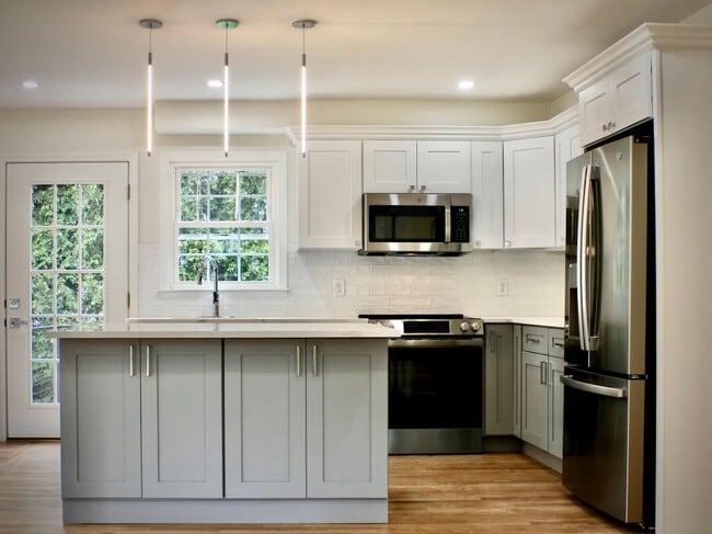 Photo - 38 Pepperbush Ln