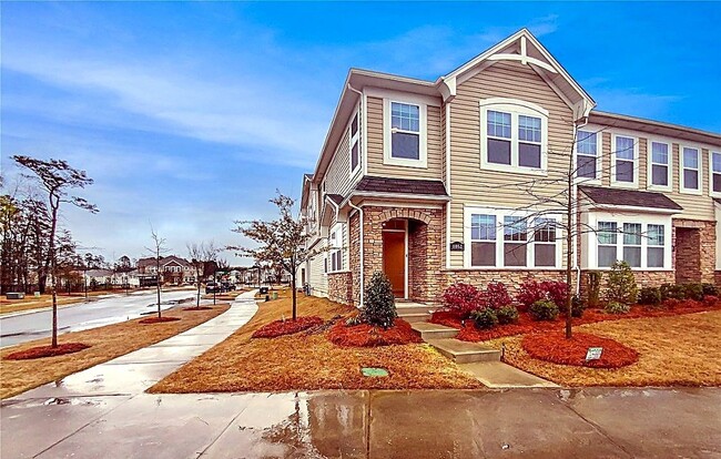 Photo - 11052 Chalkbark Ln