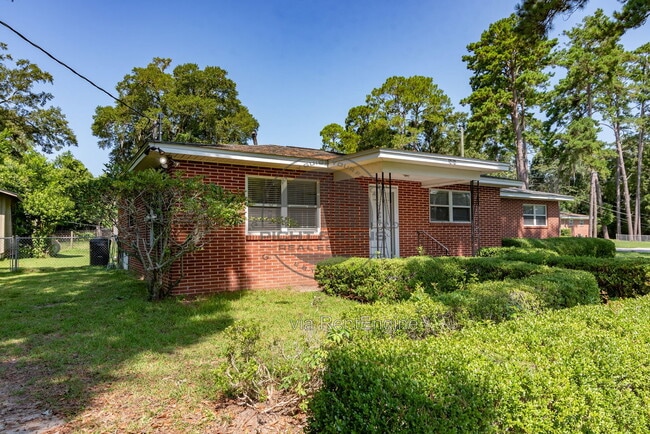 Photo - 1818 Dawsey St