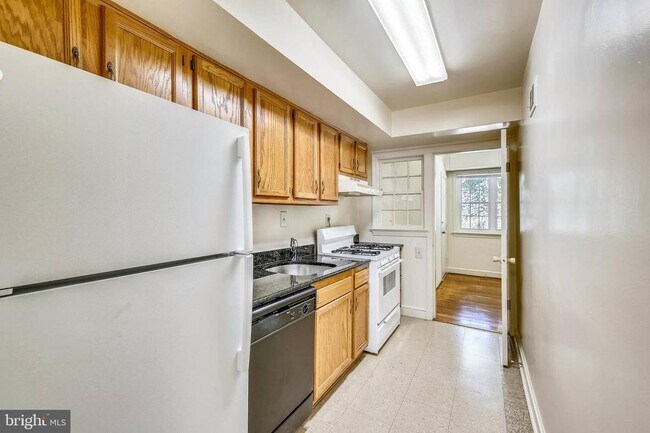 Photo - Tilbury Garden Apartments