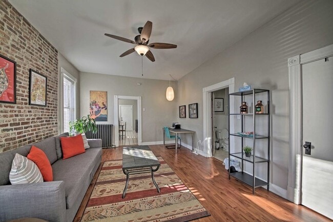 Photo - Amazingly Spacious Apartment with ALL util... Unit 3434-3