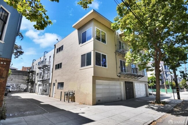 Building Photo - 700 Shotwell St Unit 1 Rental