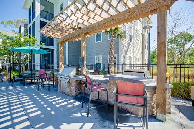 Proximity Residences Charleston