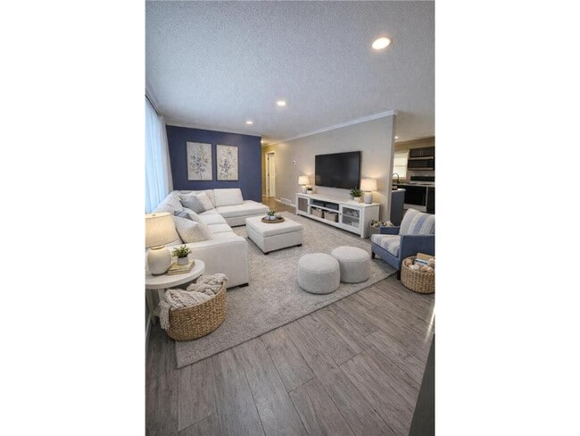 Photo - 7617 Scott Ave N