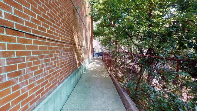 Photo - 10252 67th Rd