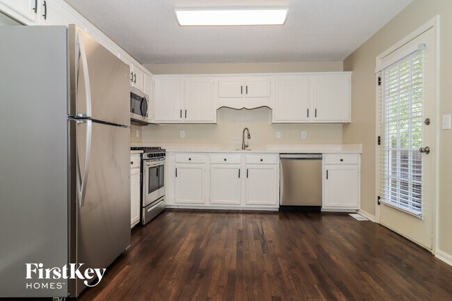 Photo - 42 Appleton Way