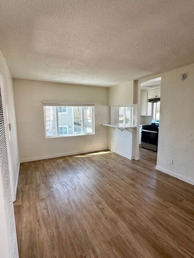 Photo - 2 Bedroom Beach cottage in Ventura