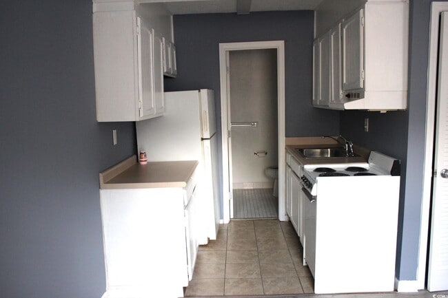 Photo - 1500 Chester St