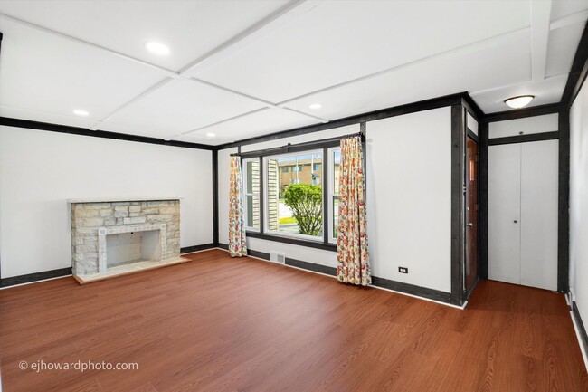 Photo - 804 S President St