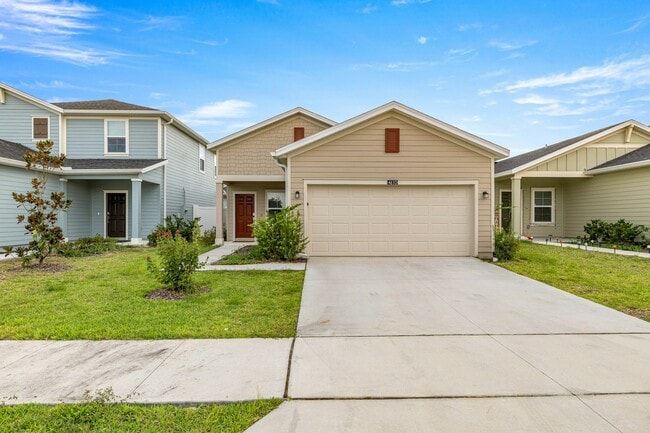 Building Photo - 4610 SW 89th Loop