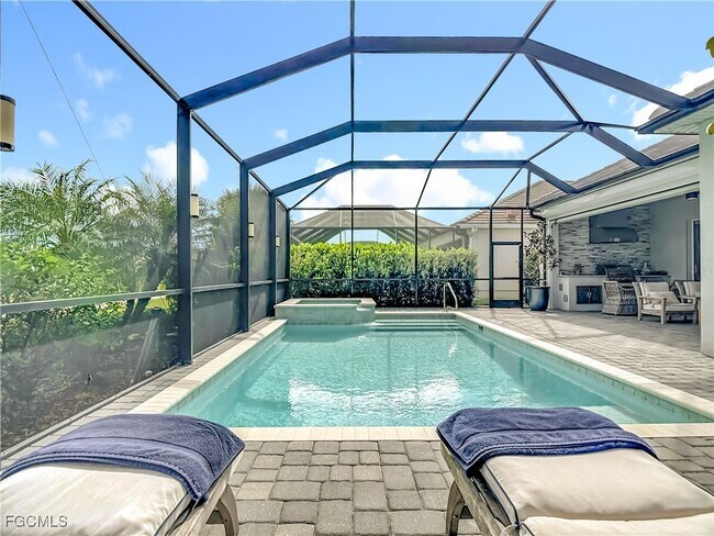 Photo - 15919 Leaning Pine Ln