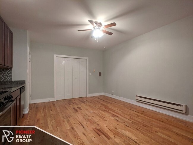Photo - 818 W Diversey Pkwy Unidad 818-P