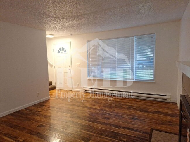 Photo - Alameda5300 Unit A