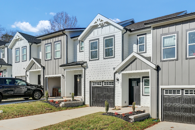 Photo - 2516 Wild Timber Wy Townhome