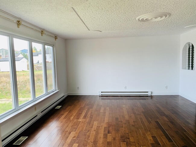 Photo - 26 Juniper Pl