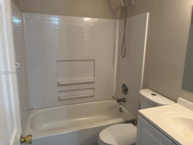 11777 NW 30th St Unit 206A