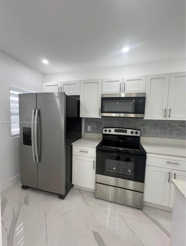 Photo - 1015 S 17th Ave Unit 8