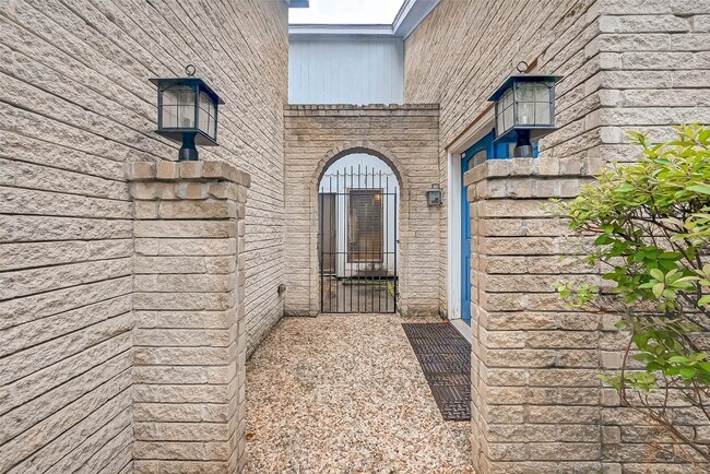 Photo - 3631 Glenpine Dr