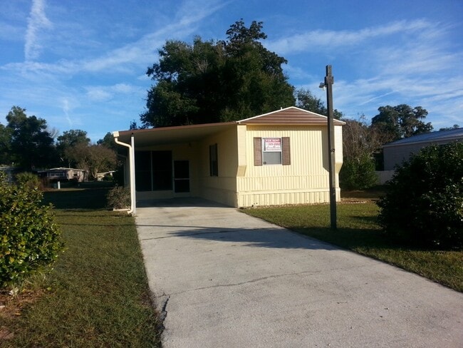 Building Photo - 3851 SW 30th St Rental