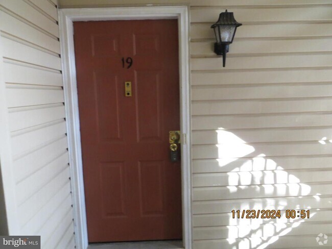 Building Photo - 19 Joyner Ct Rental