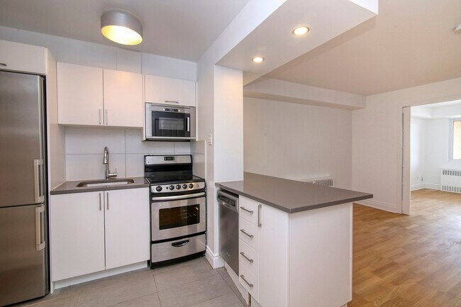 Photo - 3460 Rue Durocher Unité 1201