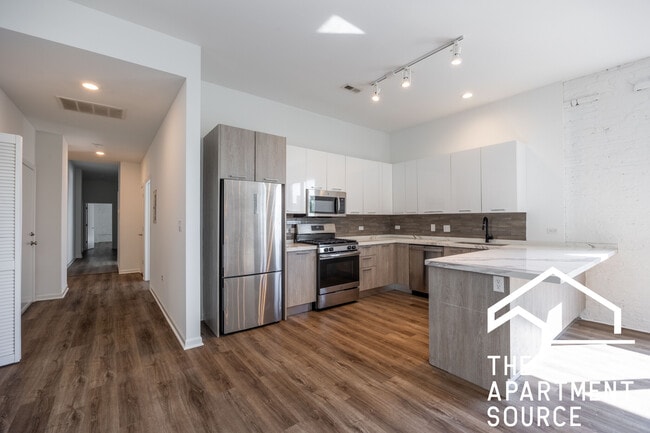 Building Photo - 2550 S Wabash Ave Rental