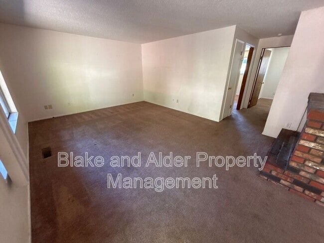 17794 Webster Rd