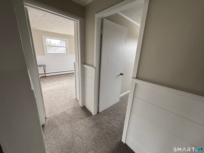 Photo - 324 Savage Hill Rd