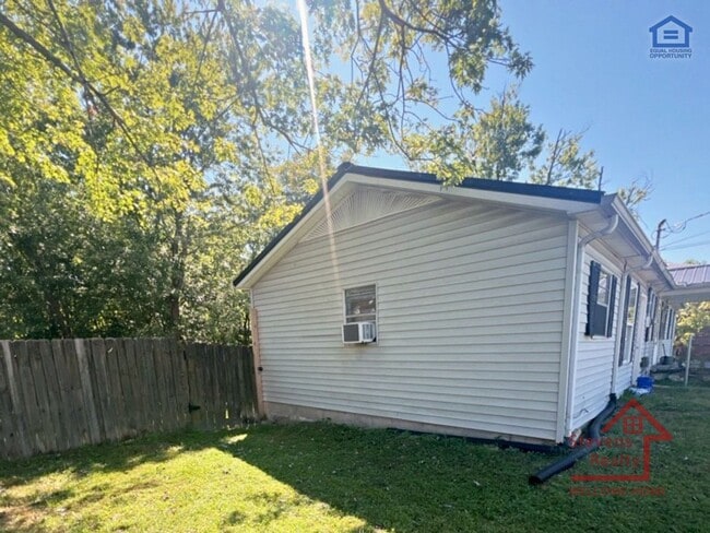 Photo - 325 N Franklin Ave
