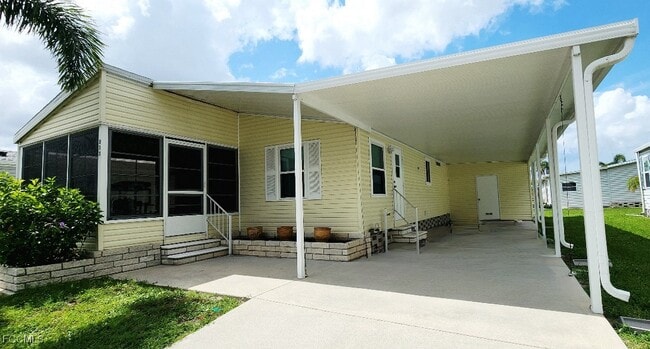 Building Photo - 233 Rainbow Dr Rental