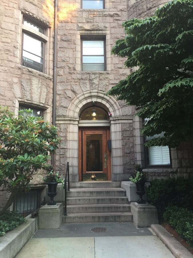 Photo - HOT BACK BAY LISTING!!!!