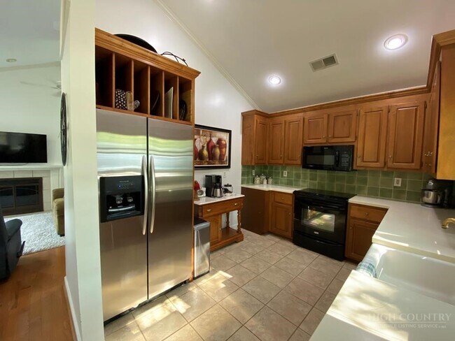 Photo - 312 Glenwood Dr