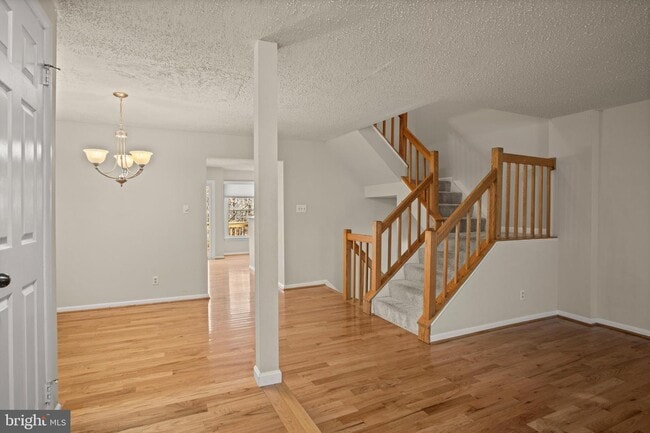 Photo - Charming Townhome with Modern Amenities