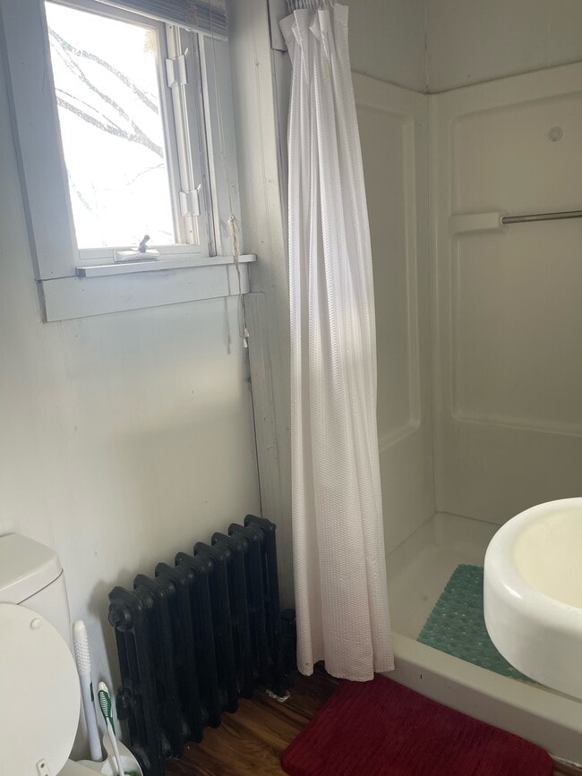 Photo - 29 Clinton Ave