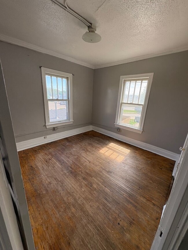 Photo - 608 Wellington St Apartment Unit A4
