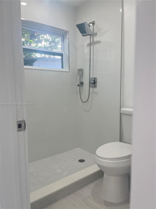 Photo - 3912 SW 12th Ct Unit 1-2