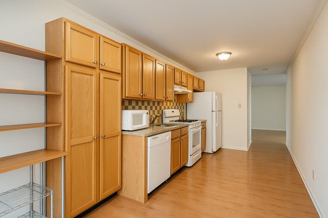 Photo - 1585 Pinewind Dr