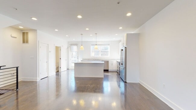 Photo - 3306 9th St NE