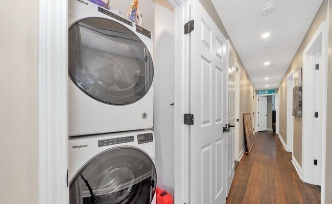 Photo - 777 Columbia Rd