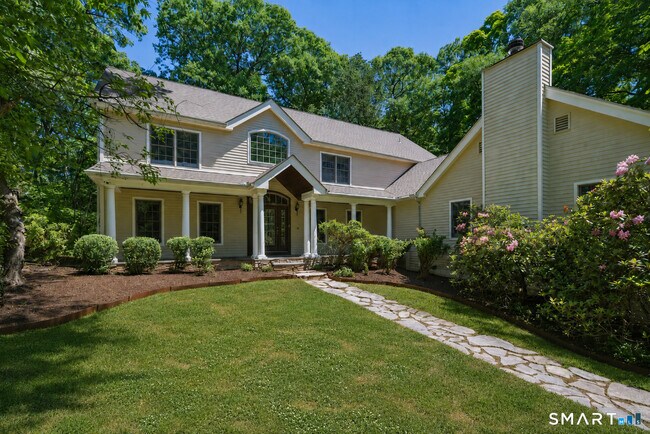 39 Powder Horn Hill Rd