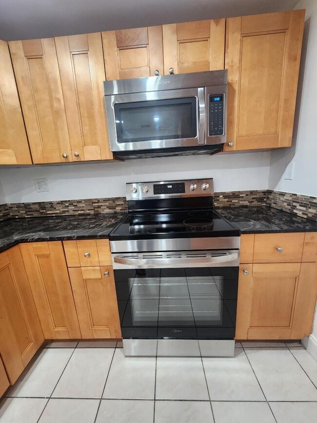 Photo - 4384 NW 9th Ave Unit 19-1D