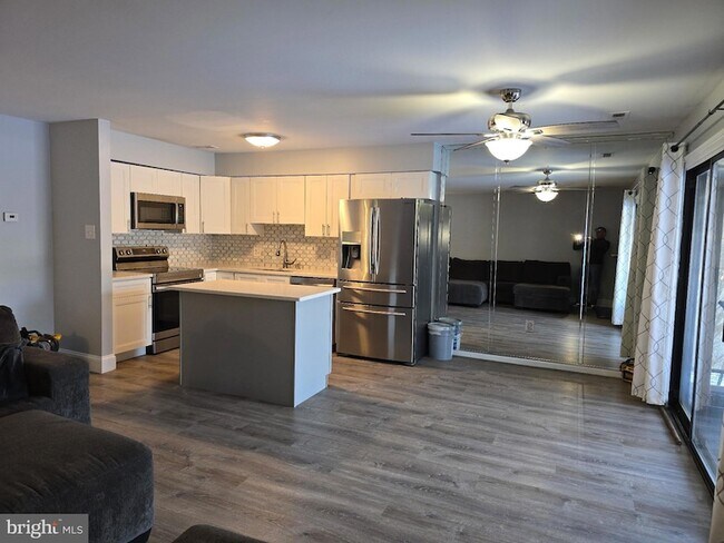 Photo - 9 Sheffield Dr Unit 70A